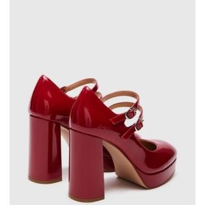 New in Box Steve Madden Mary Janes